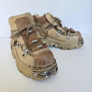 New Rock Reactor Platform Boots EU 38C (US 7-7.5) Beige Metal Gothic Punk Spain